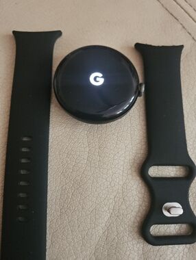 Google Pixel Watch - Black Silicone Band